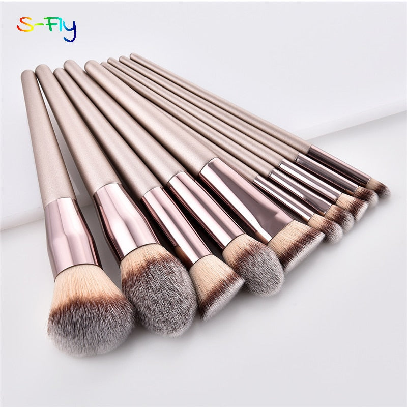 Makeup brushes set